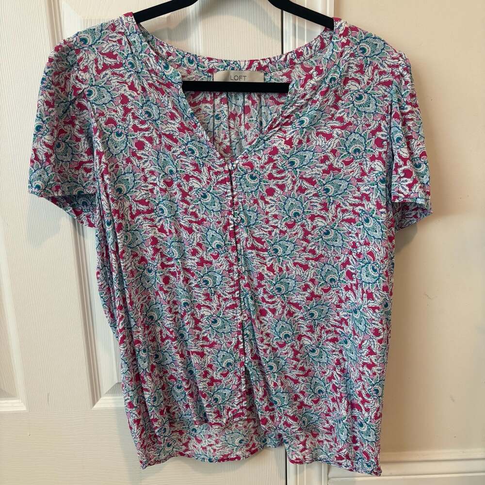 LOFT Pink and Blue Floral V-Neck Short Sleeve Button Front Blouse